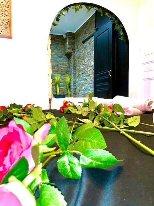 La Romantique Jacuzzi,parking Gratuit,centre