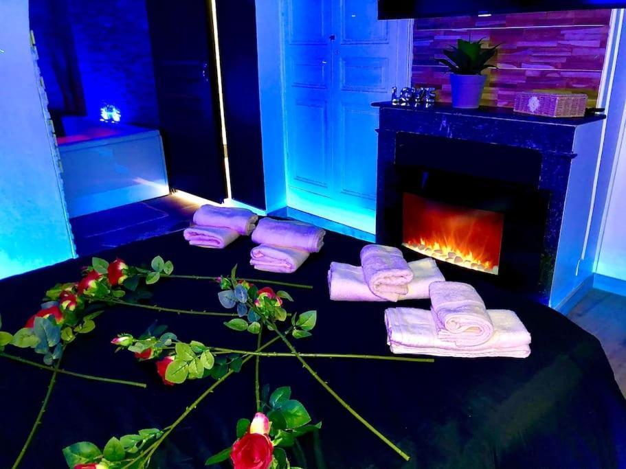 Apartment La Romantique Jacuzzi,parking Gratuit,centre *